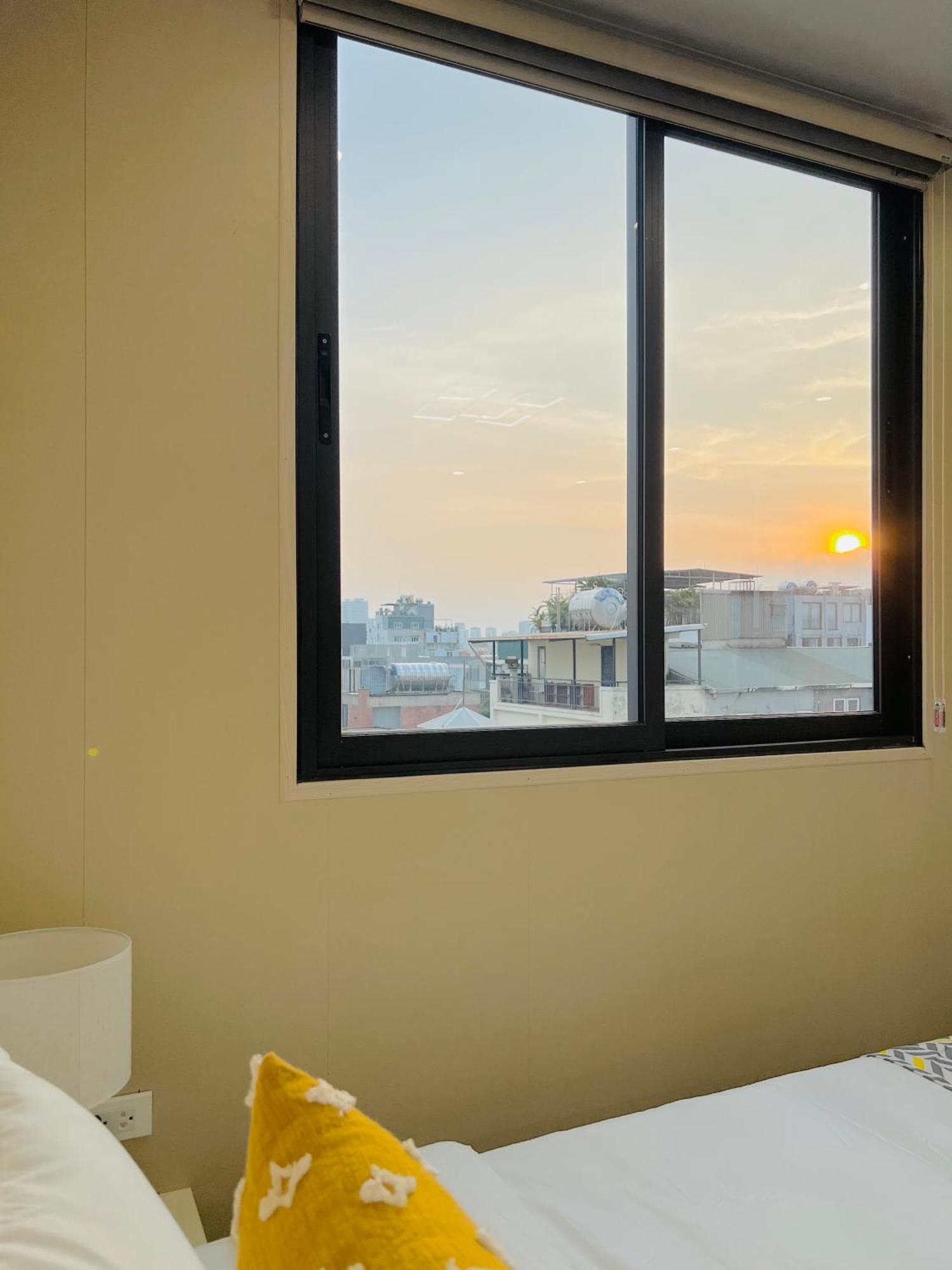 T98 Westlake Quang An - Tay Ho Center Garden View Studio! هانوي المظهر الخارجي الصورة